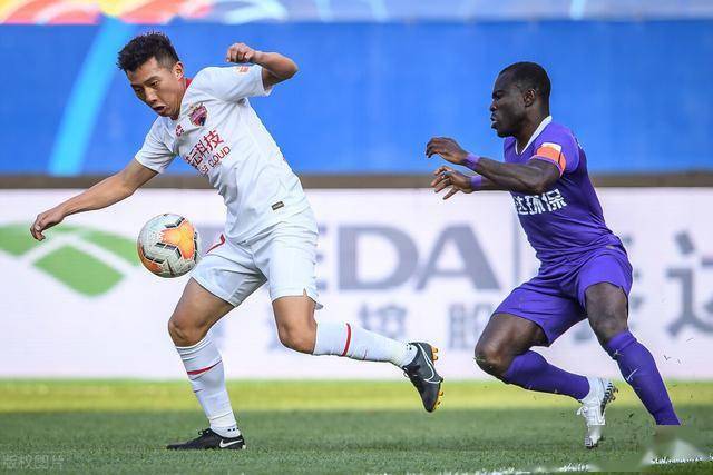  勒沃库森中场核心伤愈复出，助攻梅开二度助球队取胜