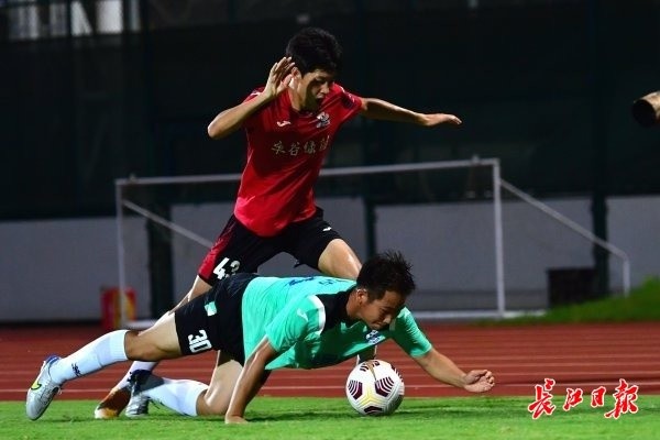  索肖年轻门将神勇发挥零封对手获赞